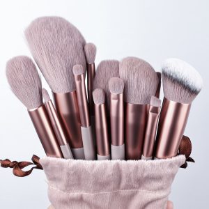 Conjunto de pincéis de maquiagem 13PCS  Base Sombra para os Olhos Pincel Cosmético Sombra Blush em Pó Mistura Beleza Ferramenta de Maquiagem Suave